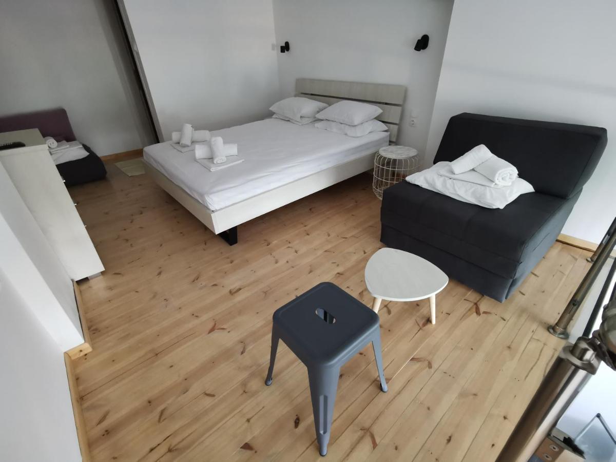 Villa Tasos Néa Péramos Exteriör bild